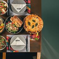 Picture of Retroads Restaurant