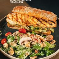 Picture of Retroads Restaurant