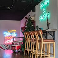 Picture of Retroads Restaurant